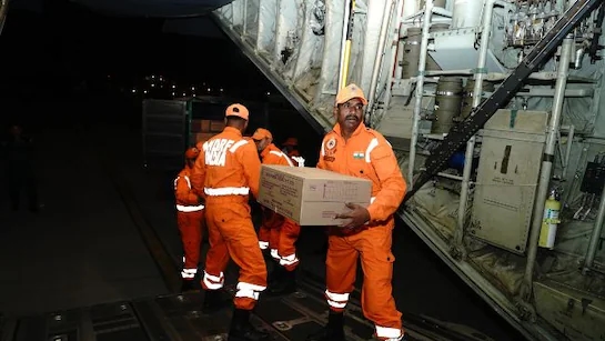 India rushes 15 tonnes of aid to quake-hit Myanmar - News Karnataka