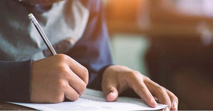 Inspector's swift action ensures Class 12 girl doesn't miss board exam - News Karnataka