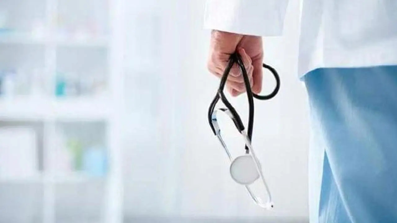 MBBS student trapped, threatened, and forced to pay ₹10,000 in Mumbai - News Karnataka