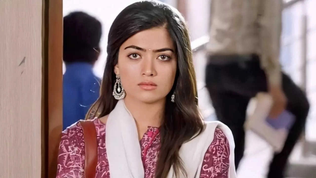 Rashmika Mandanna denies film festival snub, calls claims ‘false’ - News Karnataka