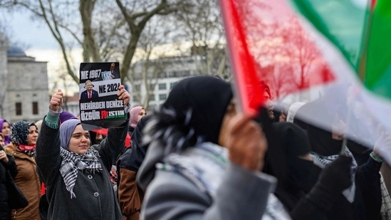 US expels foreign student over suspected ties to Hamas - News Karnataka