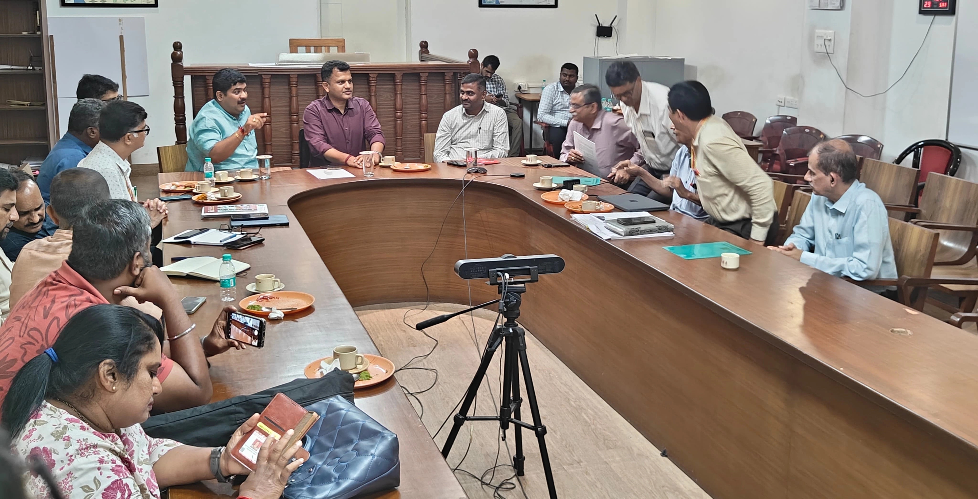 MRPL allocates CSR funds for Wenlock Hospital and Pilikula Science Centre - News Karnataka