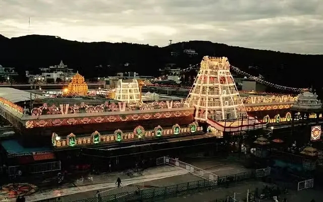 Tirupati temple board to Remove Non-Hindu Employees, Forms Panel to Safeguard Assets - News Karnataka
