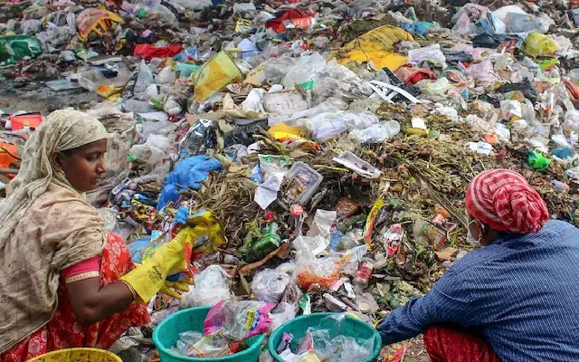 BBMP Introduces User Charges for Waste Collection, With Rates Based on Building Size - News Karnataka