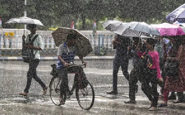 Bengaluru Faces Rainy Friday with Gusty Winds and Weather Warnings - News Karnataka
