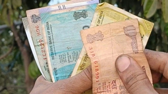 Bengaluru woman’s viral Reddit post about her finances sparks debate and admiration - News Karnataka