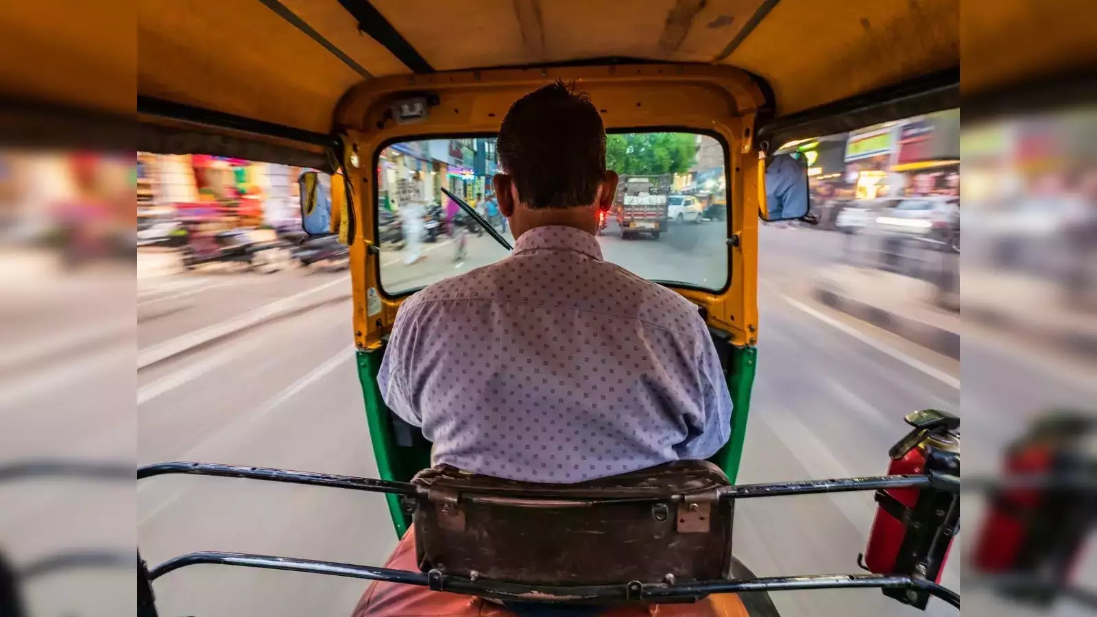 City of meters and mayhem: Bengaluru autos vs Hyberabad's cool convenience - News Karnataka