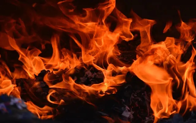 Fire in Kudroli flat, no casualties reported thanks to quick response - News Karnataka