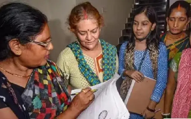 Karnataka Caste Survey Sparks Debate Over Population Shifts Among Major Communities - News Karnataka
