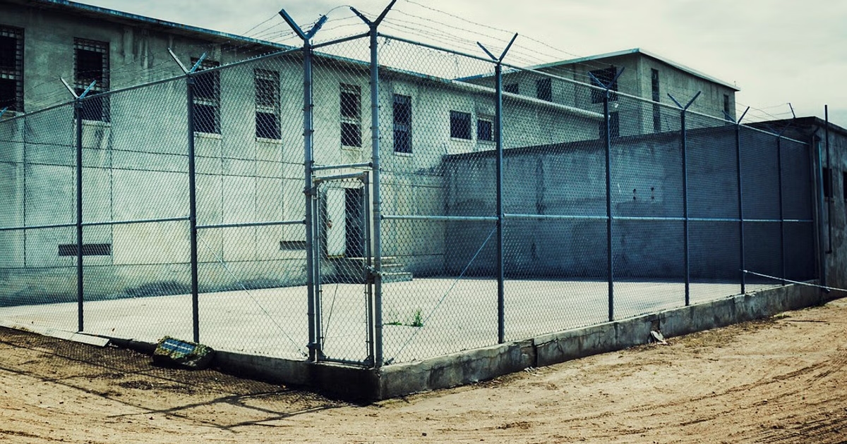 MLA threatens action over Mangaluru jail jammer dispute - News Karnataka