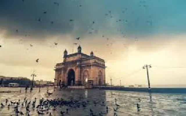 Mumbai Boils: Mercury Soars Above Normal, No Respite in Sight - News Karnataka