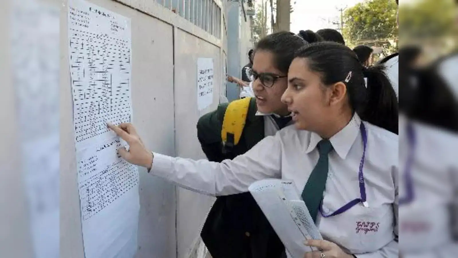Mysuru, Hassan, and Chamarajanagar climb up in PUC rankings; students shine - News Karnataka