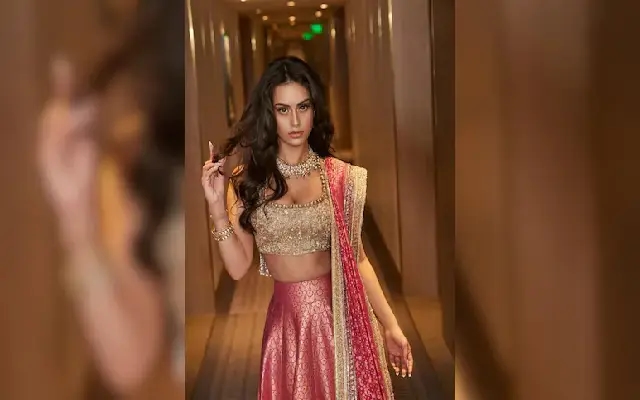Manish Malhotra Hints at Nysa Devgn's Bollywood Debut - News Karnataka