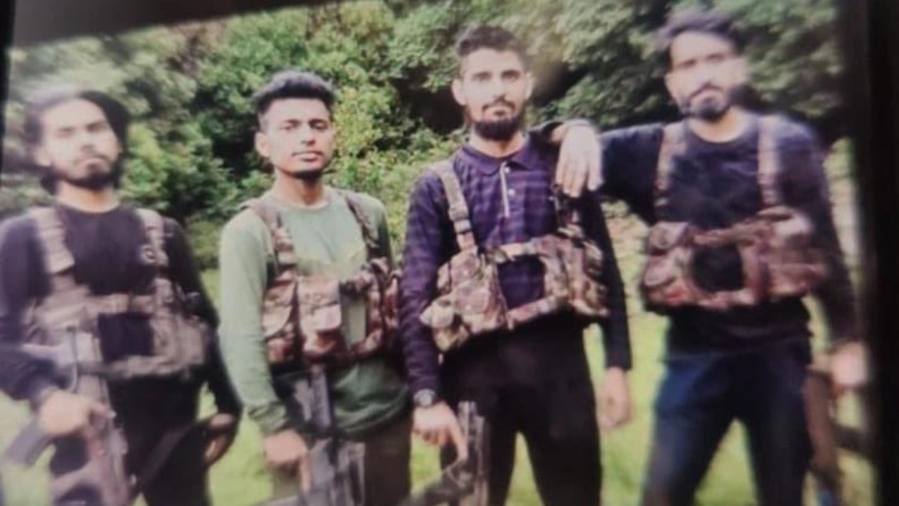 Pahalgam massacre: Most-wanted terrorists named, Pakistan link exposed - News Karnataka