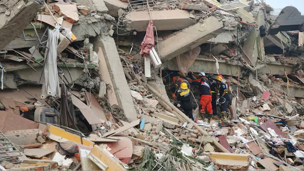 Bad weather makes situation worse for earthquake survivors in Myanmar - News Karnataka