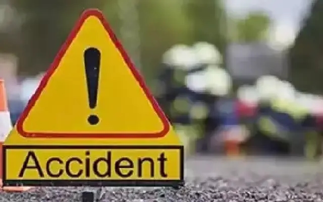 Tragic Accident on NH 66: Two Dead and One Injured in Early Morning Crash - News Karnataka