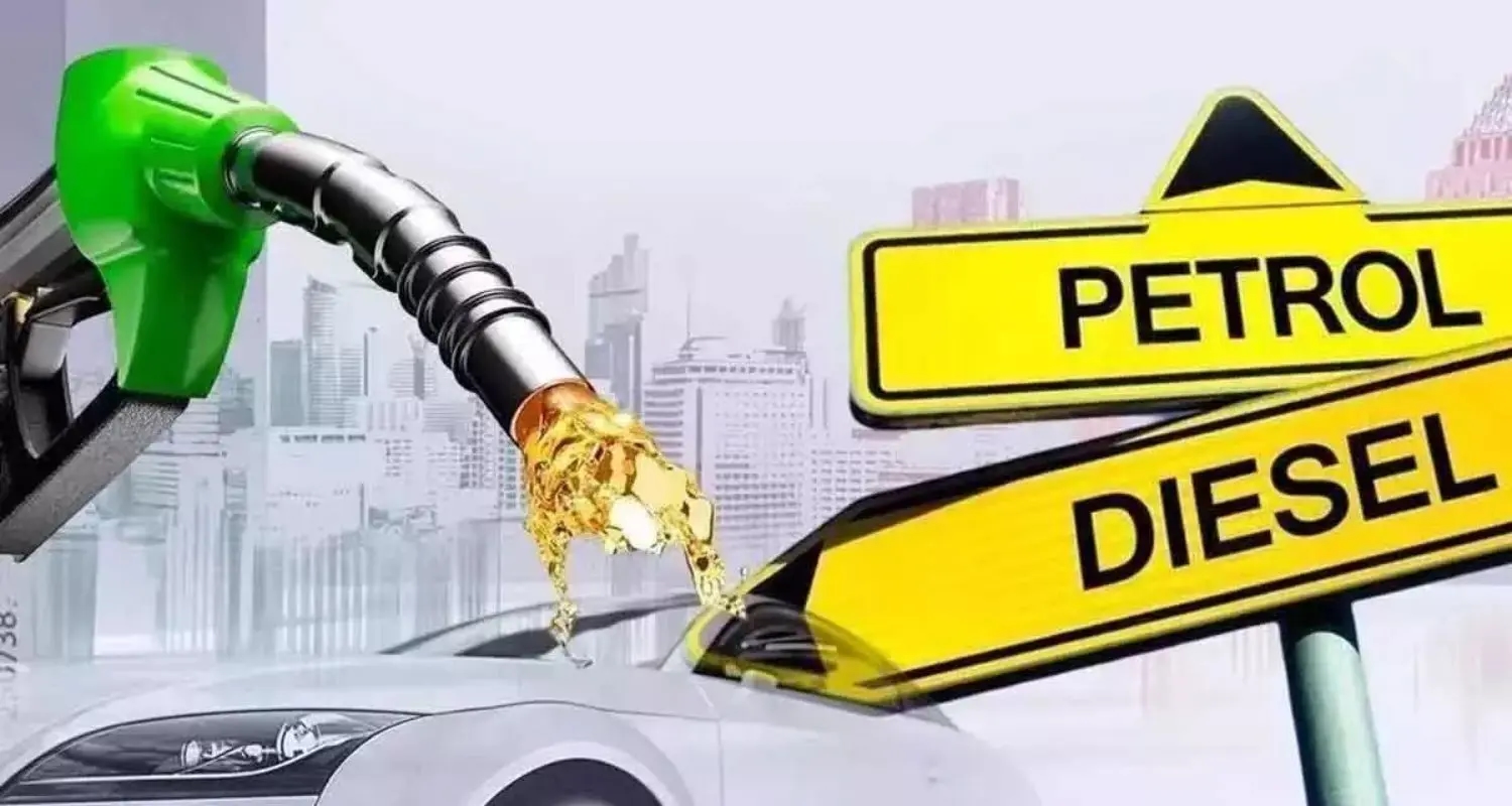 Truckers strike from Monday night over diesel tax hike, minister’s plea ignored - News Karnataka