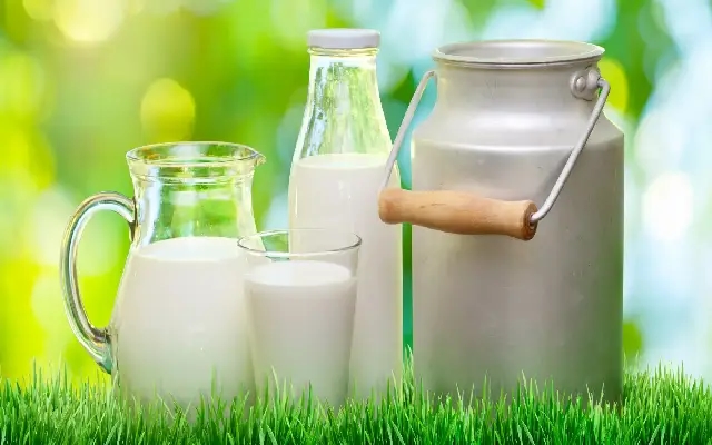 Haveri Dairy Farmers Hit by Milk Price Cut Despite Retail Hike - News Karnataka