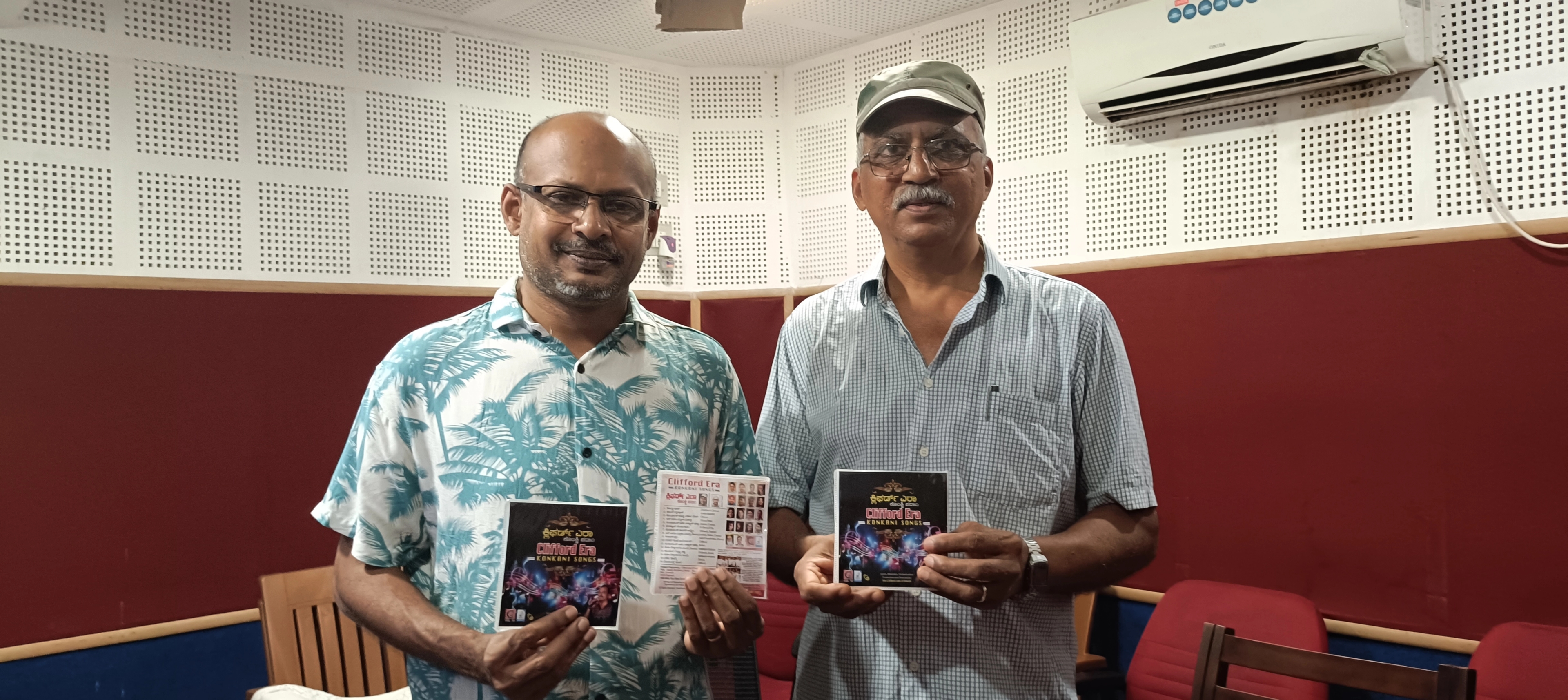 Mangaluru: Clifford Leo D’Souza launches 10th album ‘Clifford Era’ with 16 original songs - News Karnataka
