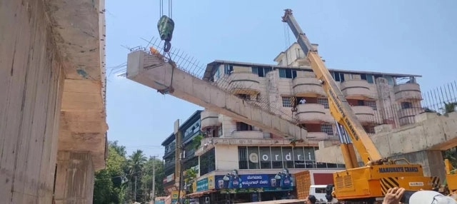 Ambalpady flyover and underpass project progresses with installation of girders - News Karnataka