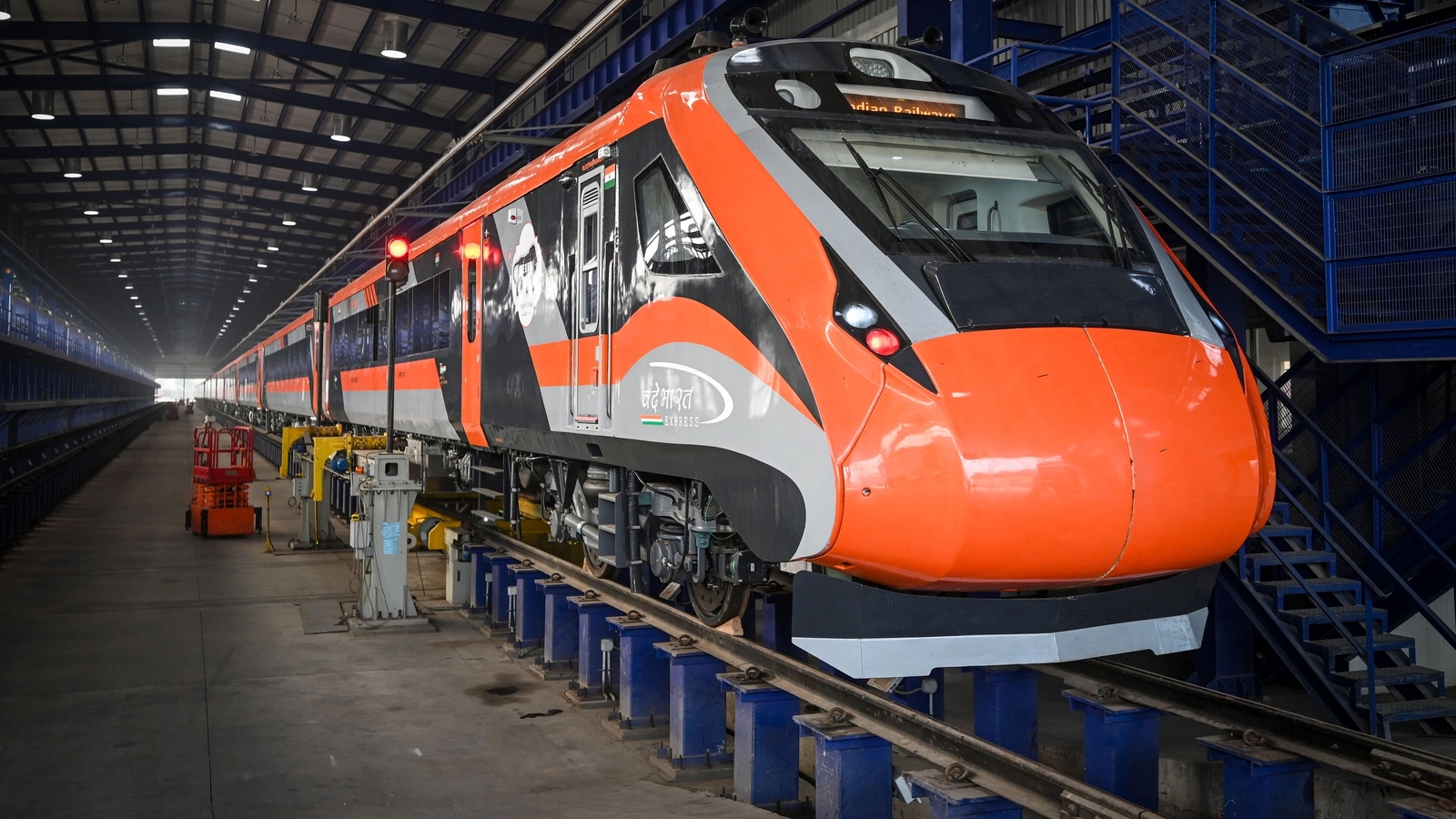 Bengaluru-Belagavi Vande Bharat Express: A new era of fast and premium travel - News Karnataka