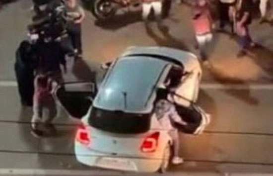 Burqa-clad relatives of accused questioned in Suhas Shetty murder probe - News Karnataka