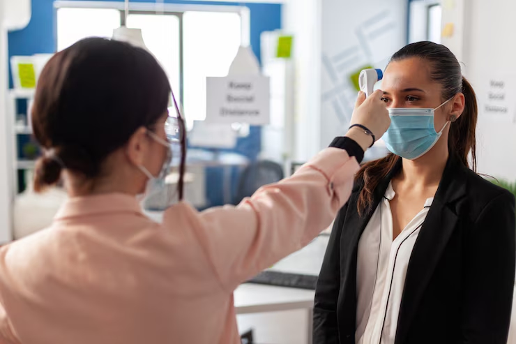 Covid booster debate heats up as mild cases surface in India - News Karnataka