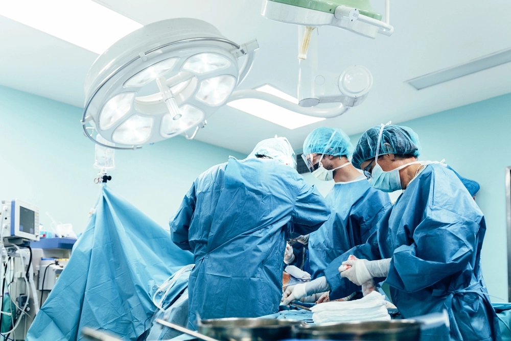 Karwar woman’s 950g kidney tumour removed via robotic surgery at A J Hospital - News Karnataka