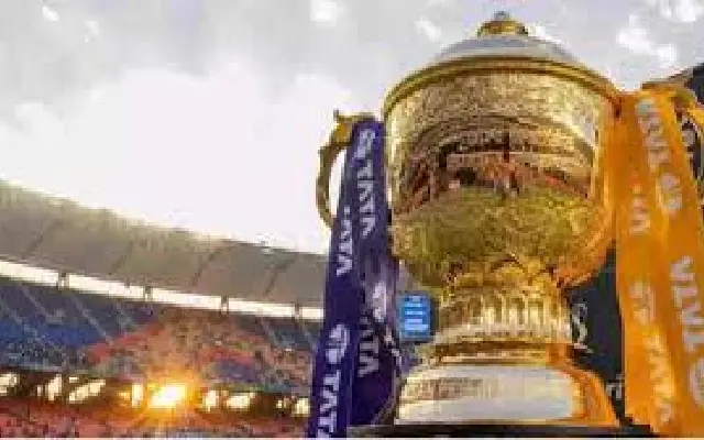 "IPL 2025: RCB Chase Playoff Berth as Tensions Mount, LSG Fight to Stay Alive - News Karnataka