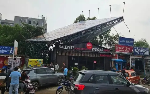 Sarjapur's Sky Full of Danger: Residents Demand Action on Illegal Hoardings - News Karnataka