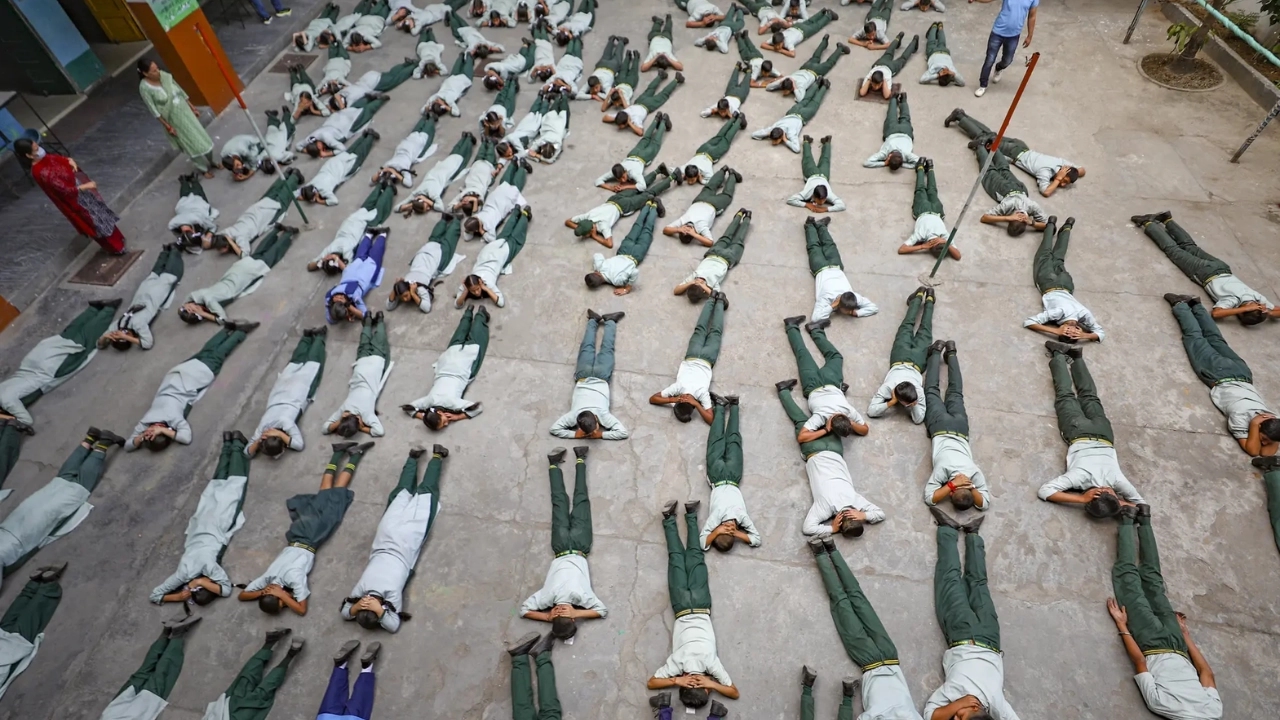 India gears up for massive mock drill simulating wartime scenarios - News Karnataka