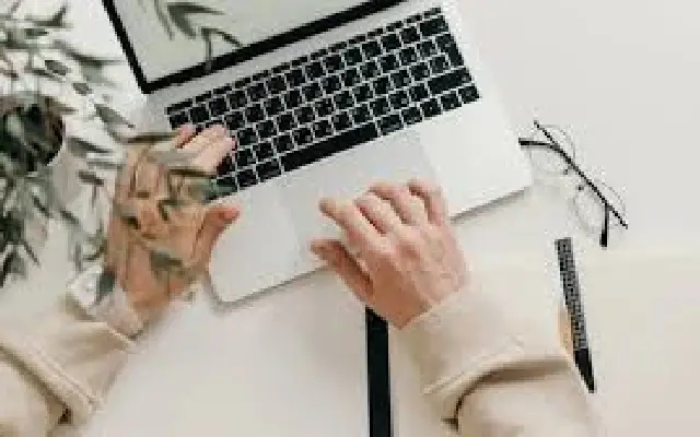 London IITTechie Sparks Global Hiring Debate with Viral Post - News Karnataka