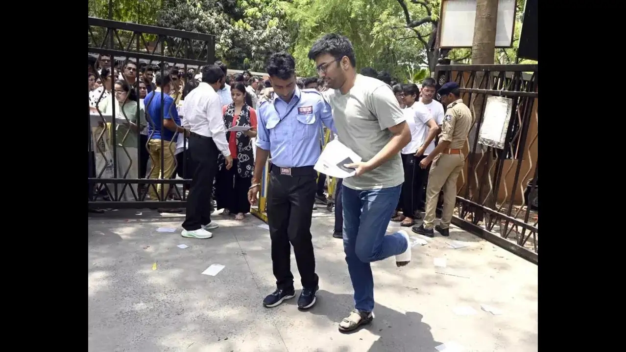NEET-UG in Mangaluru hits roadblocks with biometric woes and traffic chaos - News Karnataka