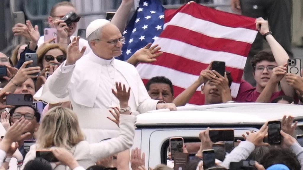 Pope Leo XIV goes viral: the internet-savvy pontiff reshaping Catholic messaging - News Karnataka