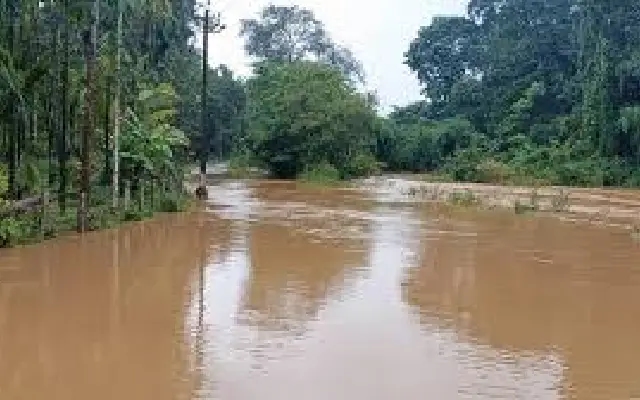 Chaos in the Hills: Rains Wreak Havoc in Chikkamagaluru District - News Karnataka