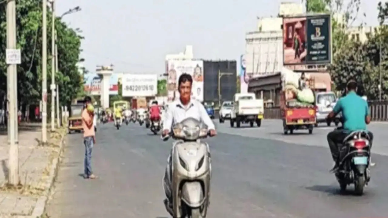 Rising wrong-side driving in Udupi city raises safety concerns - News Karnataka