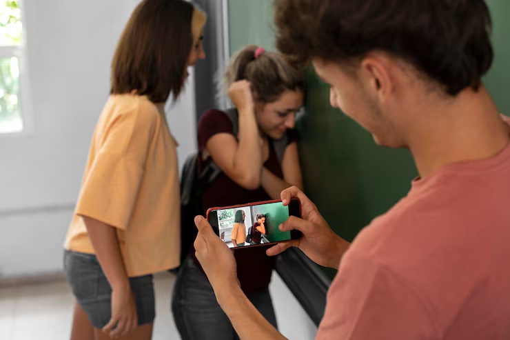 Secret Instagram account exposed: Man arrested for filming women on Bengaluru Metro - News Karnataka
