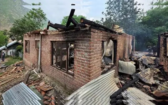 "Shells in Silence: Poonch's Sikh Community Mourns Civilian Losses" - News Karnataka