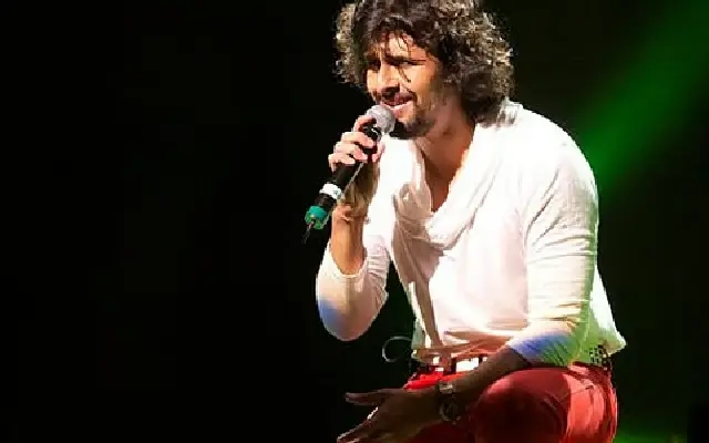 Sonu Nigam Faces FIR Over Kannada Remark; Singer Claims He Was ‘Threatened’ On Stage - News Karnataka