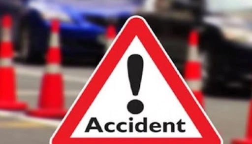 Three critically injured as bus rear-ends car near Mura junction - News Karnataka