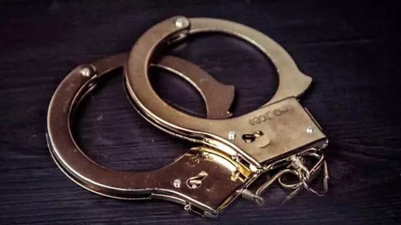 Twin stabbings jolt Mangaluru night: Three arrested, motive remains unclear - News Karnataka