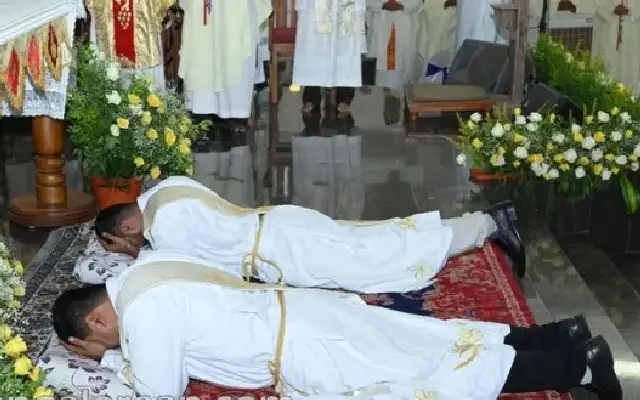 Udupi diocese celebrates new priests in spiritual ceremony - News Karnataka