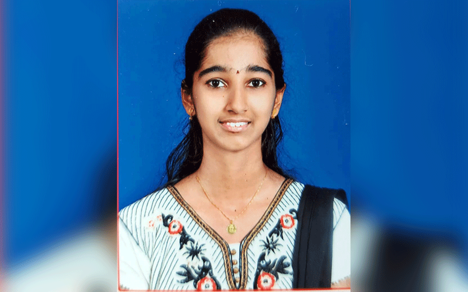 Udupi girl aces SSLC as coastal districts surge ahead - News Karnataka