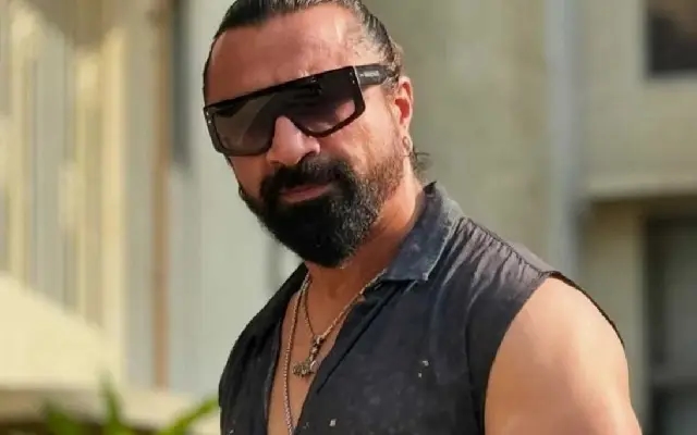 Ajaz Khan Sparks Outrage with ‘House Arrest’ Clip; Politicians, Netizens Demand Ban - News Karnataka