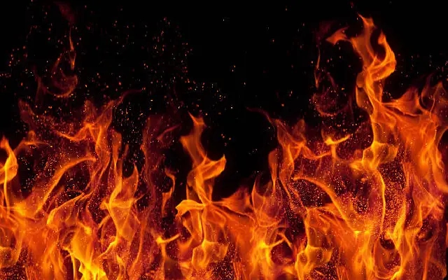 Twin Fires Rock Bengaluru: Oil Depot and Warehouse Blazes Under Control - News Karnataka