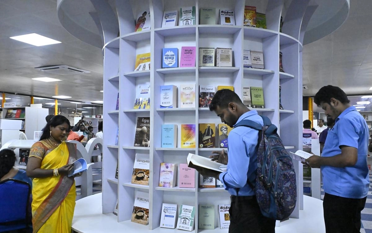 A literary escape at Chennai Central: Book park blends metro bustle with quiet magic - News Karnataka