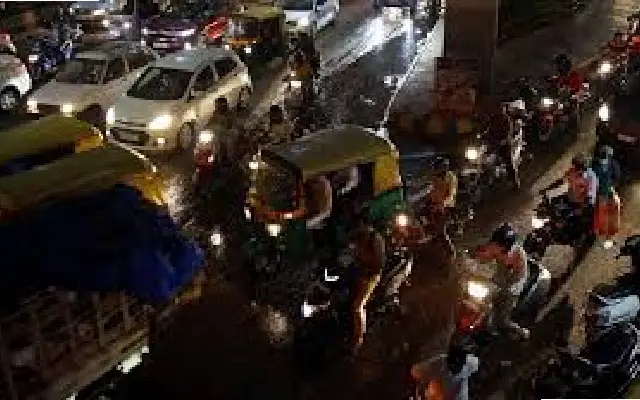 Bengaluru traffic police issue fresh route plan to tackle Outer Ring Road gridlock - News Karnataka