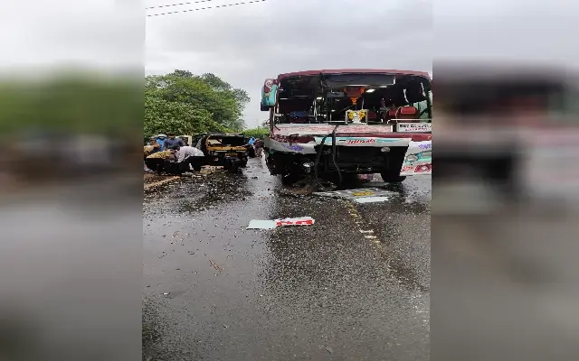 One Dead, Two Injured in Auto-Bus Collision on Padubidri-Karkala Highway - News Karnataka