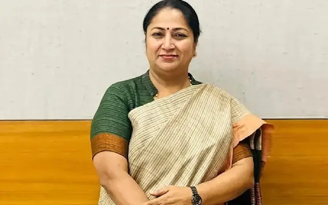 Delhi CM Rekha Gupta Receives Death Threat; Suspect Apprehended in Ghaziabad - News Karnataka