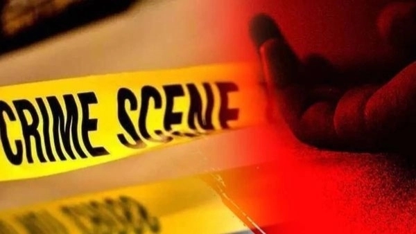 Delhi siblings found dead in locked flat; suspected suicide stuns Dilshad Garden - News Karnataka